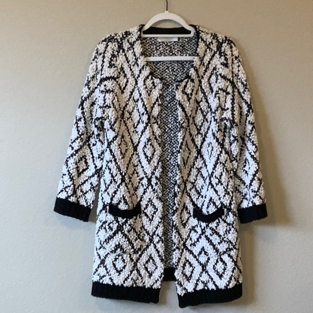 Preloved Solitaire-Ravi Khosla cardigan sweater Black white Geometric Size Small